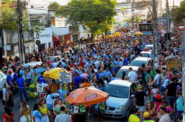 foliões do ferro