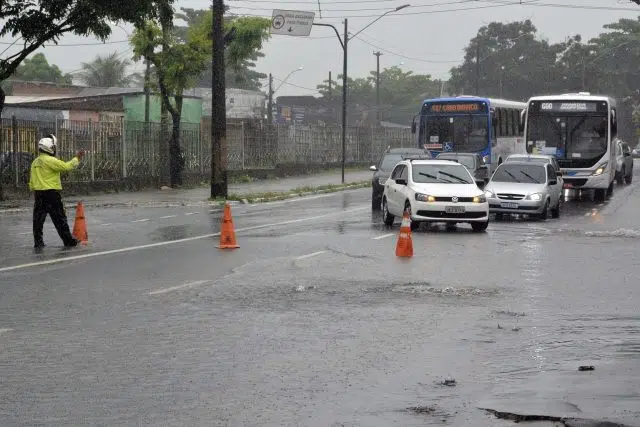 Imagem ilustrativa chuva joão pessoa