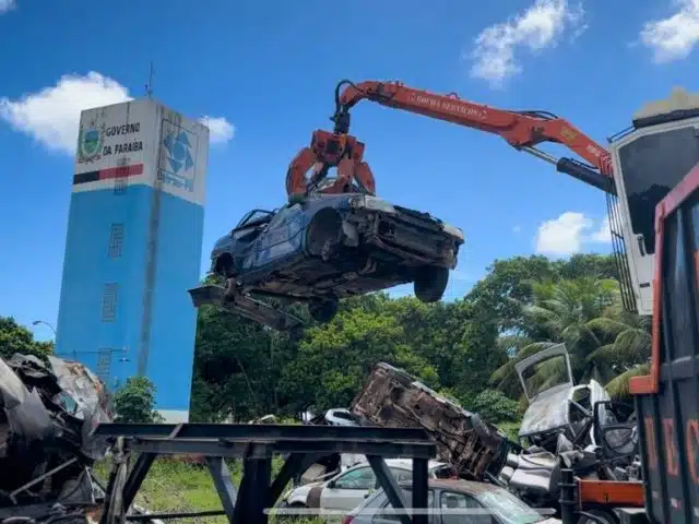 carro para leilão do detran pb