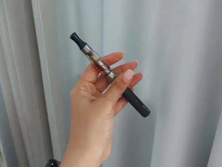 Botafogo-PB na ponta, recorde na aviação e o que mais movimentou este sábado cigarro eletrônico