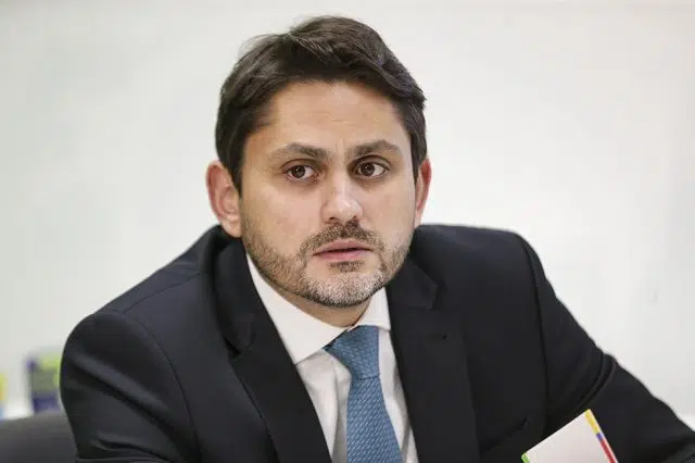 ministro juscelino filho