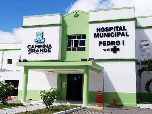 fachada hospital pedro i