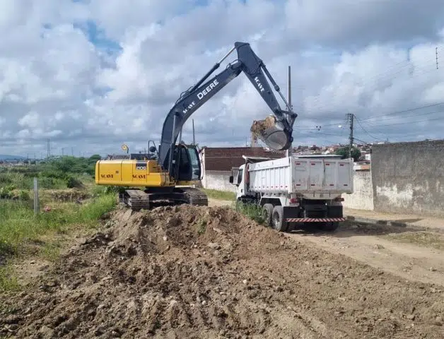 obras avenida plínio lemos