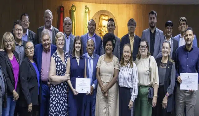homenagem a arquitetos na câmara de campina grande