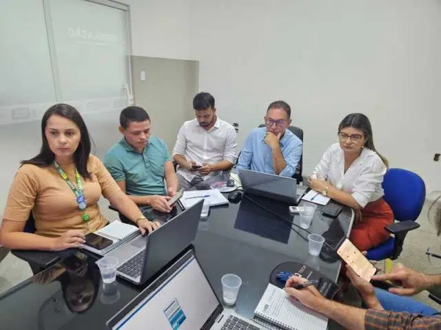 reunião secretaria de saúde de campina grande