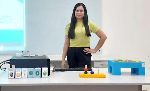 aluna ufcg cria jogos para estimular crianças com tea a comer frutas