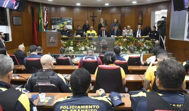 câmara de joão pessoa debate paz no trânsito
