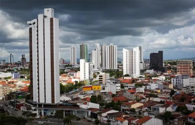 campina grande nuvens carregadas