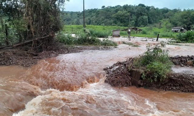 chuvas no rio grande do sul - pequenos agricultores