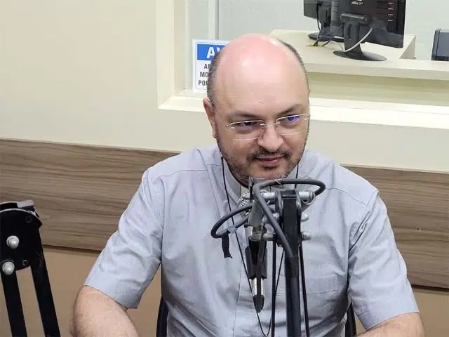 padre eude araújo