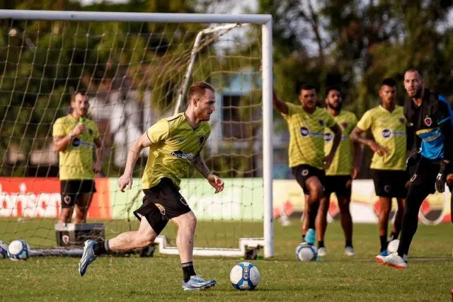 botafogo-pb treino