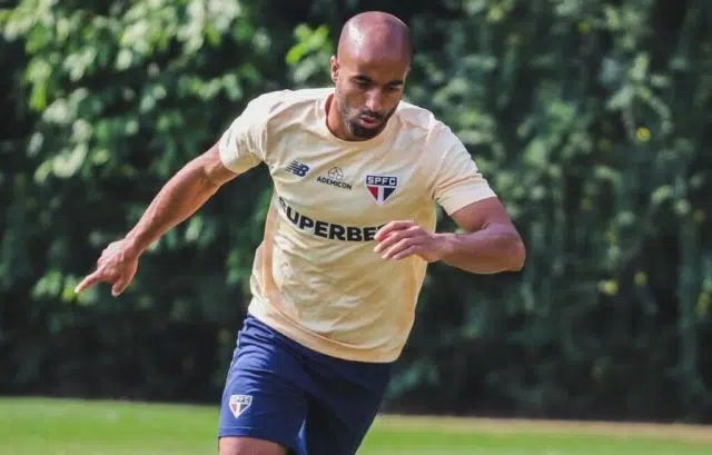 lucas são paulo treino