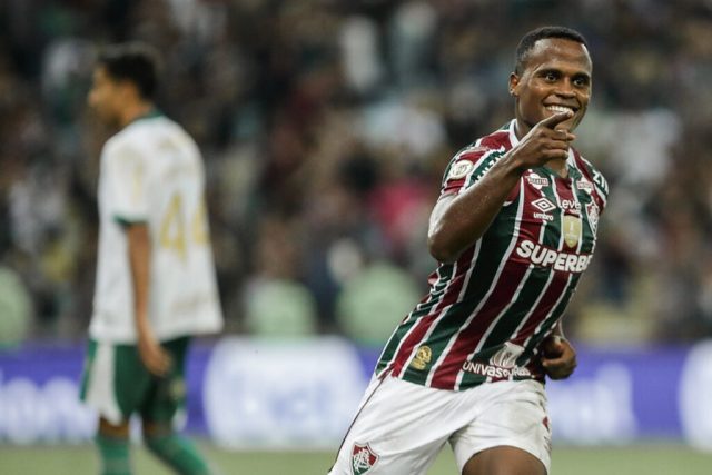 fluminense arias