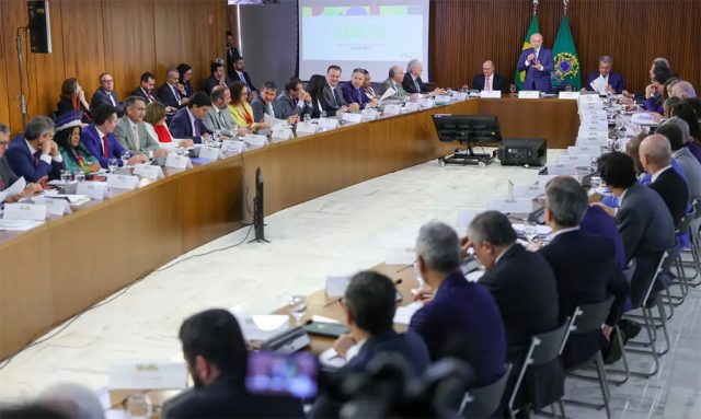 reunião de lula com ministros