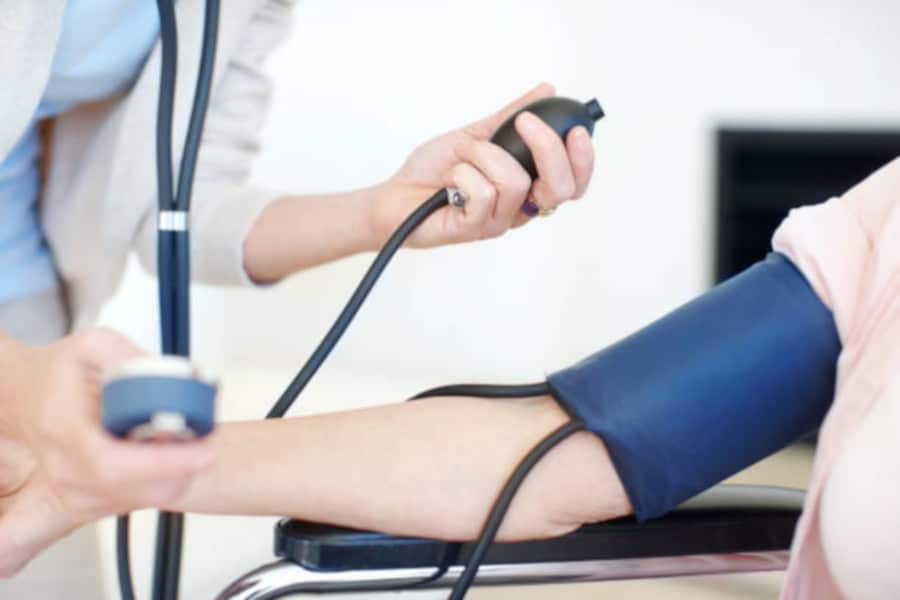 especialista explica causas e cuidados com a hipotensão arterial especialista explica causas e cuidados com a hipotensão arterial