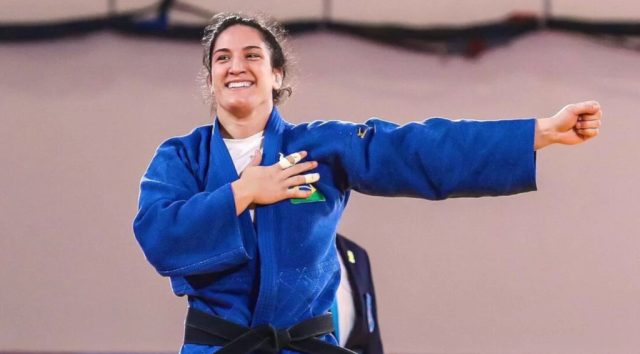 Mayra Aguiar judoca