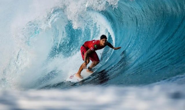 gabriel medina surf