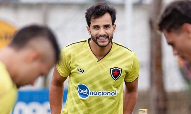 henrique dourado