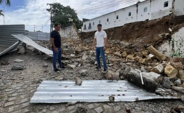 muro mosteiro