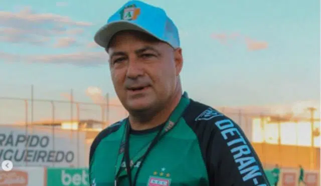 Paulo Faoni treinador do Sousa