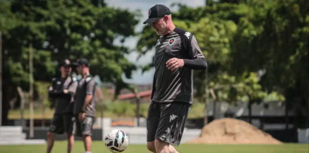 antonio carlos zago treinador do botafogo-pb