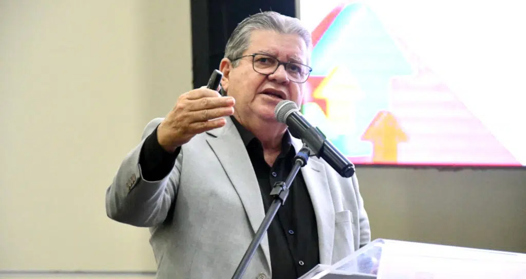 João Azevêdo