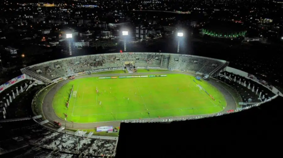 almeidão iluminação