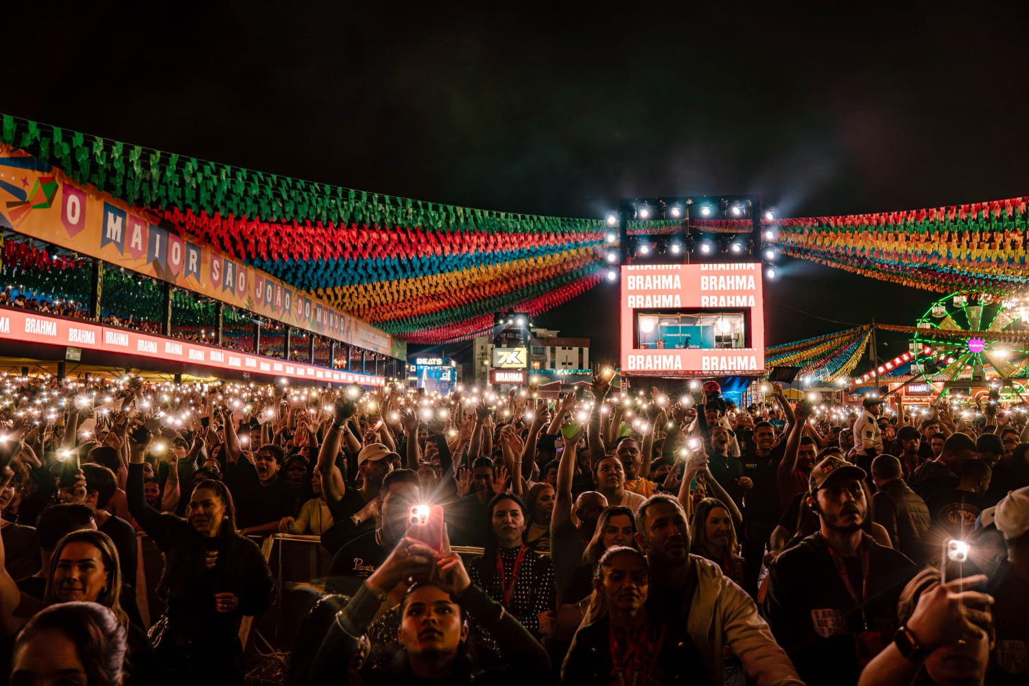 Parque do Povo celebra a diversidade musical em mais uma noite de festa