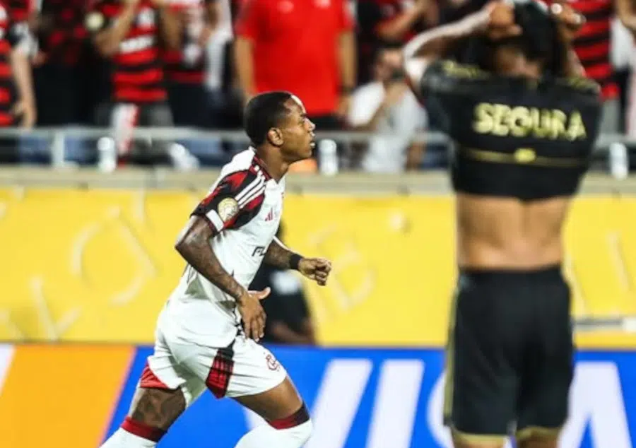 Wallace Yan flamengo