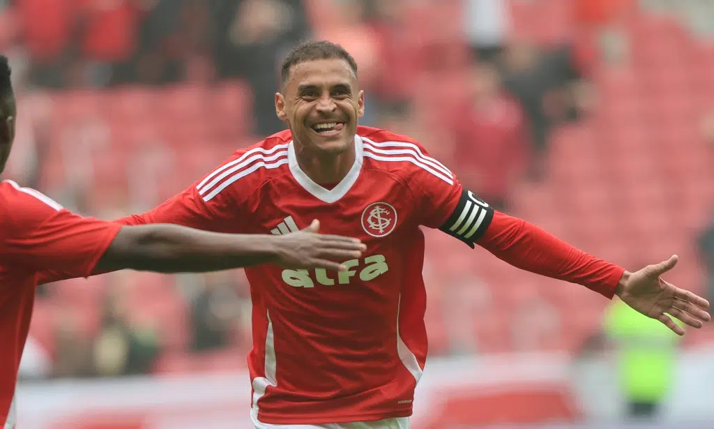 internacional alan patrick