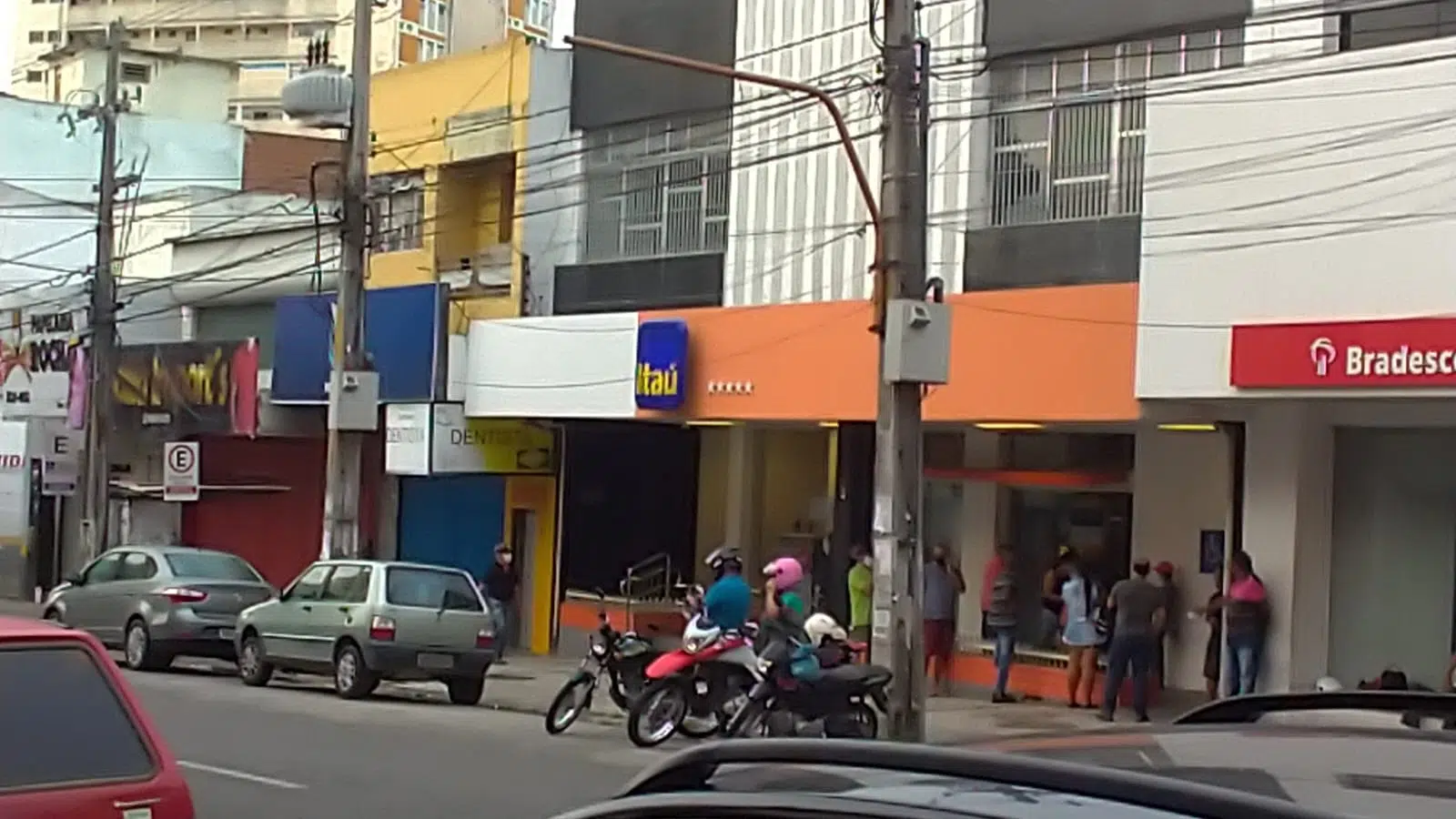 itau