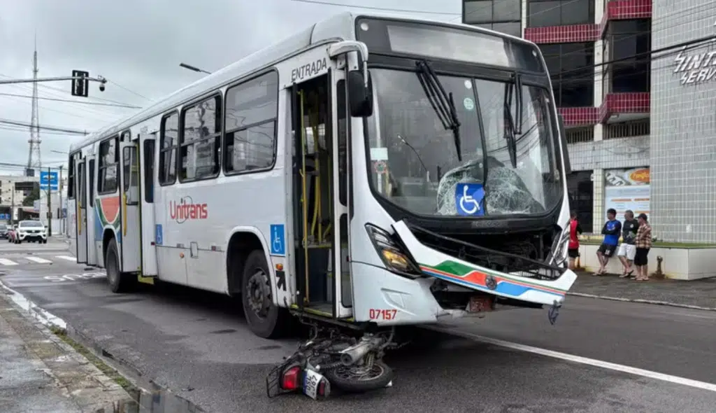 onibus acidente