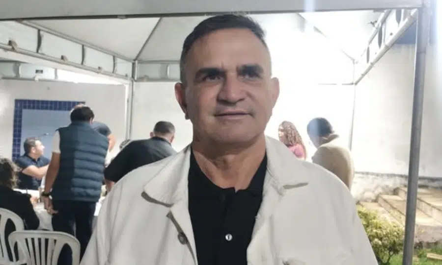 prefeito antônio justino