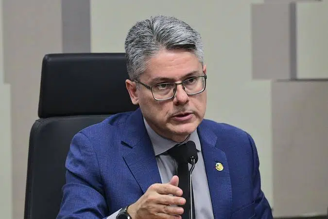 alessandro vieira