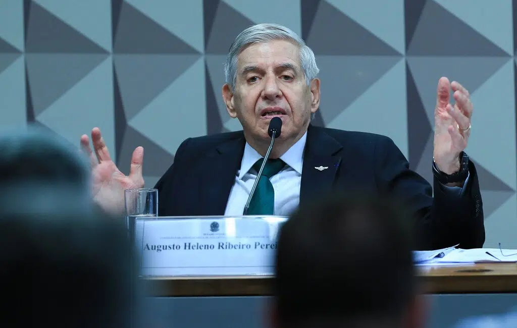 general, algusto heleno durante depoimento a cpmi do golpe.