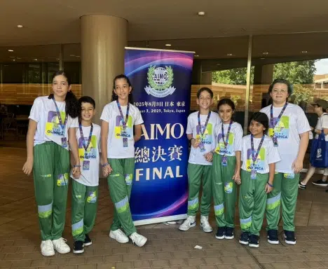 estudantes japao