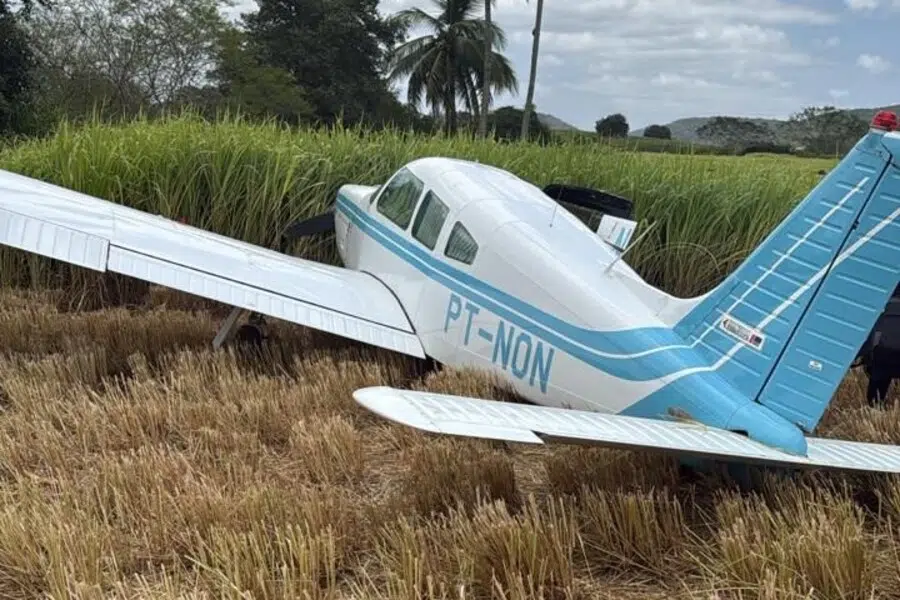 incidente com aviao cicero lucena