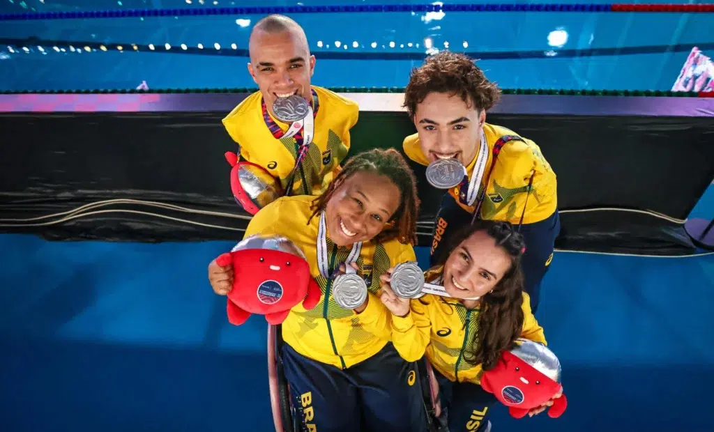 natação paralomipica