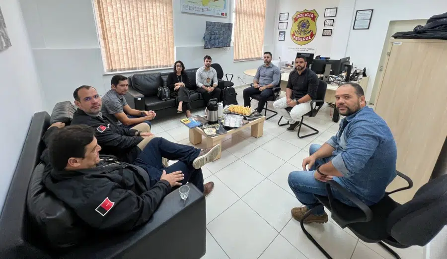 policias federal e civil