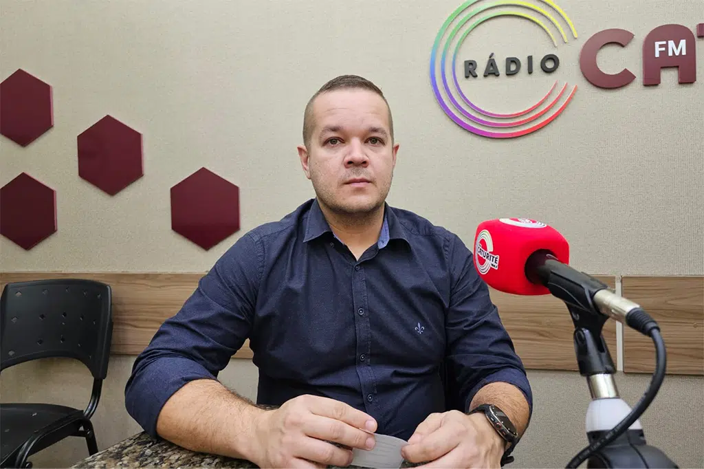 plinio gomes