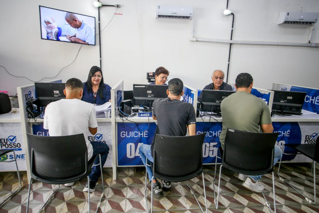 Sine de João Pessoa inicia a semana com mais de 980 vagas de emprego