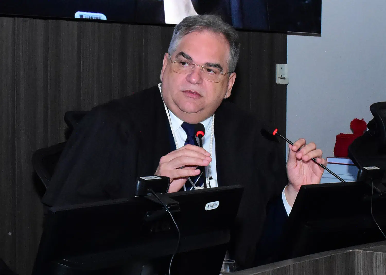 @foto ednaldo araujo (83)98726 6840