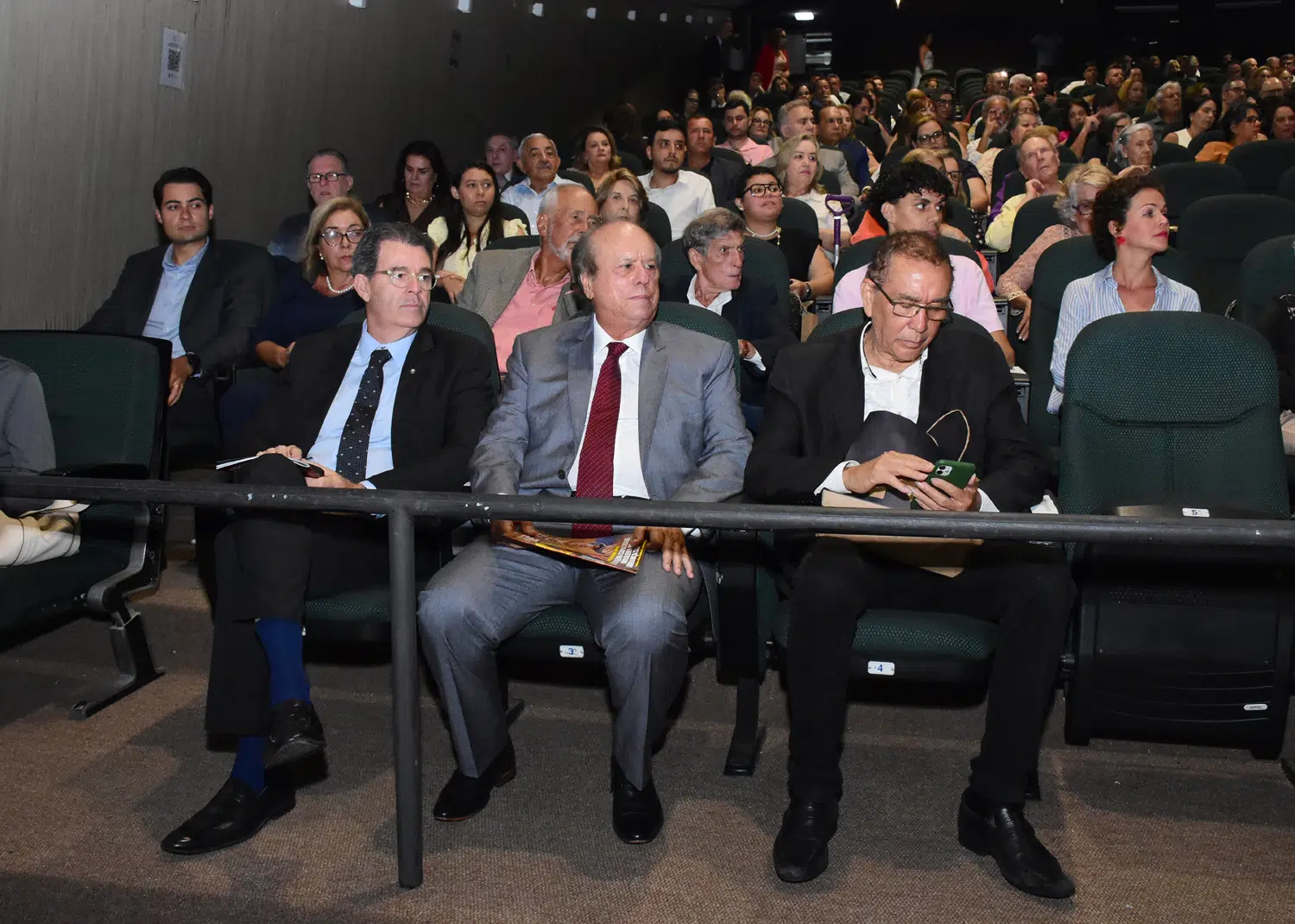 @foto ednaldo araujo (83)98726 6840