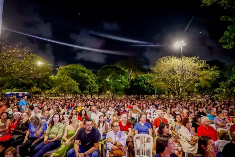 Auto de Natal de colégio em João Pessoa reúne grande público publico auto de natal colegio pio x