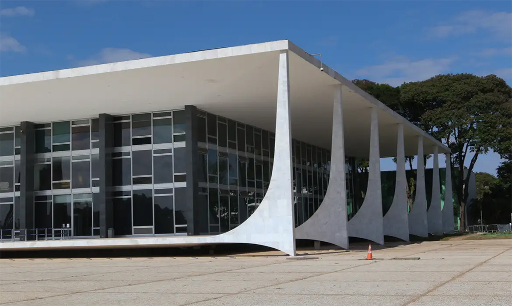 Impasse na Ficha Limpa, cartões pagos por lobista e bate-boca em Bayeux: resumo da 6ª feira