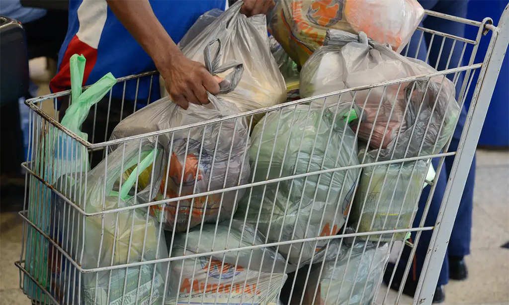 Cesta básica: preço do flocão de milho apresenta grande variação em João Pessoa