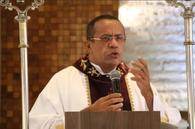 Distribuidoras e postos aumentam margem, e concurso público na UEPB; leia o resumo padre egidio