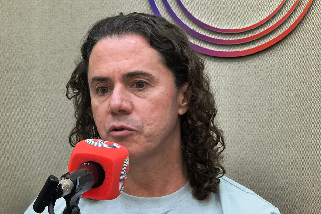 Veneziano Vital do Rêgo tem perfil invadido com 1,5 mil comentários negativos