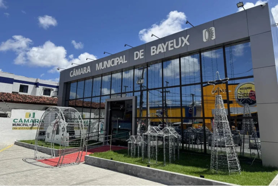 Bate-boca entre vereadores marca sessão na Câmara de Bayeux