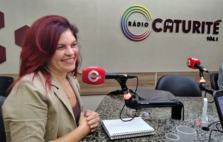 Alerta: cuidados na contratação e renegociação de empréstimos consignados glauce jacome rindo